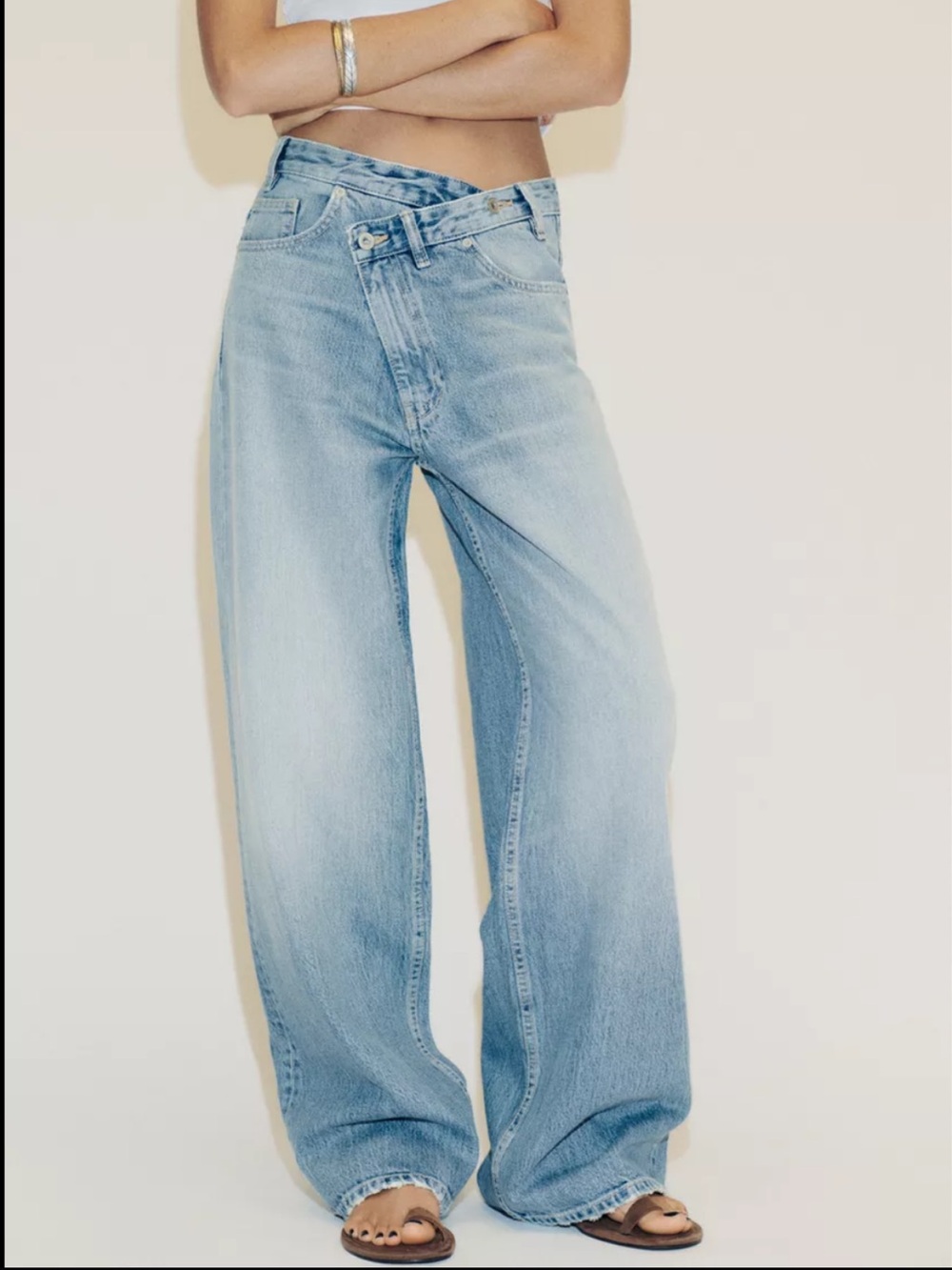 ZARA HIGH WAIST CROSSOVER WAIST WIDE LEG JEANS LIGHT BLUE Denim Jeans Size 14